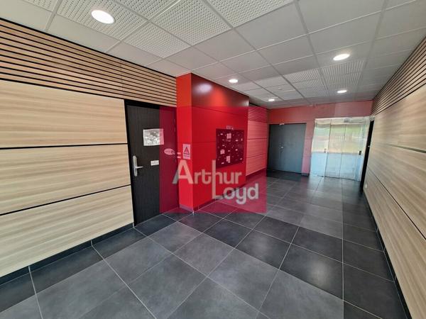 COURNON D'AUVERGNE - ZENITH - BUREAUX A LOUER 218m²