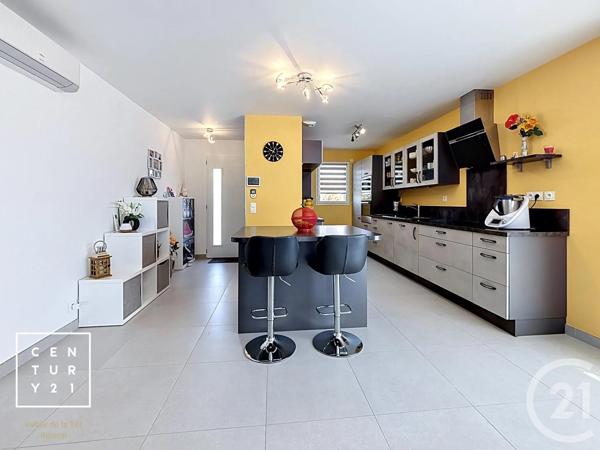 Maison à vendre  4 pièces - 92,21 m 2   ST FELIU D AVALL  - 66