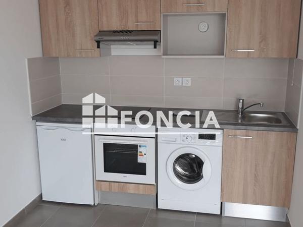 Location Appartement 2 pièces 39.8 m² - 13 RUE PIERRE ET MARIE CURIE Nemours 77140