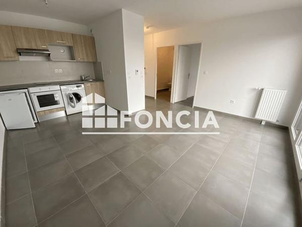 Location Appartement 2 pièces 39.8 m² - 13 RUE PIERRE ET MARIE CURIE Nemours 77140