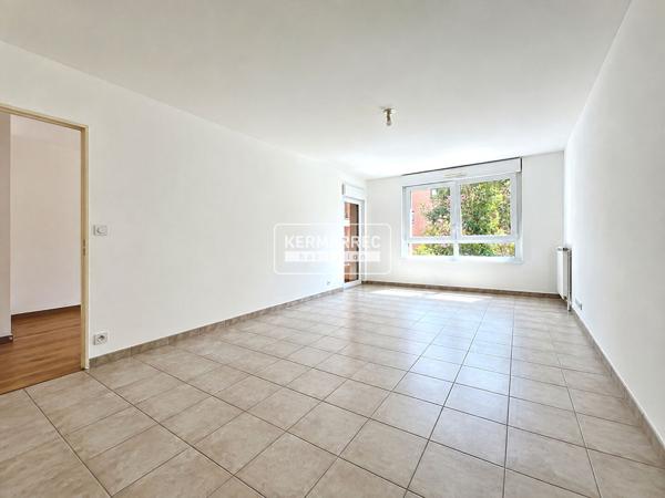 Appartement 2 pièces – 50 m² environ à Rennes La Courrouze (ref : 29522)