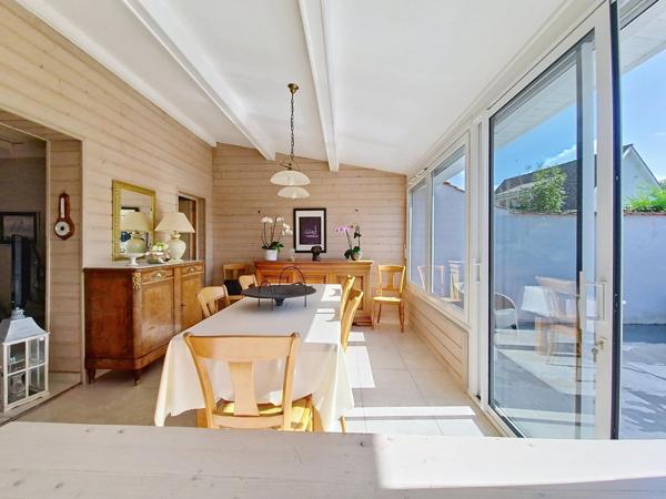 Maison lumineuse dans le secteur rcherché: le Rendy