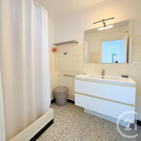 Appartement F3 à vendre  3 pièces - 61,27 m 2   CANET EN ROUSSILLON  - 66