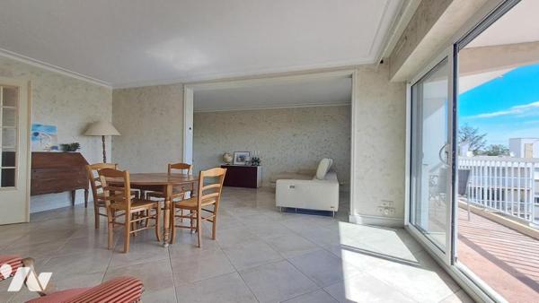 APPARTEMENT T4 GARAGE PLACE DE PARKING CAVE