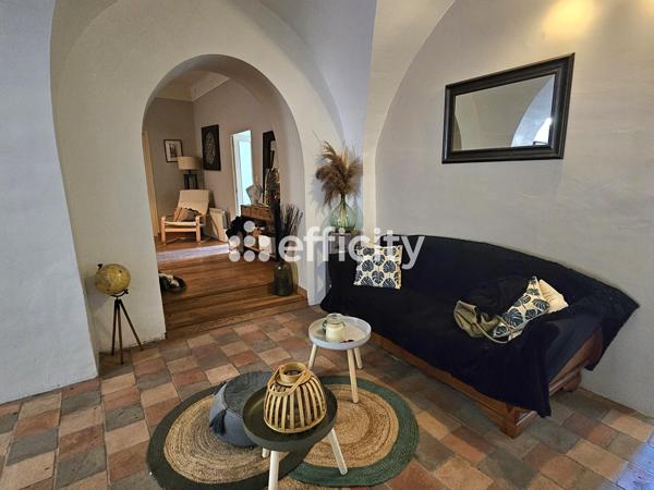 Appartement 6 pièces - 125 m² Exclusivité efficity