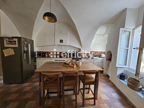 Appartement 6 pièces - 125 m² Exclusivité efficity