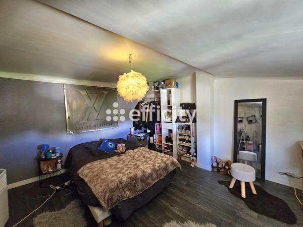 Appartement 6 pièces - 125 m² Exclusivité efficity