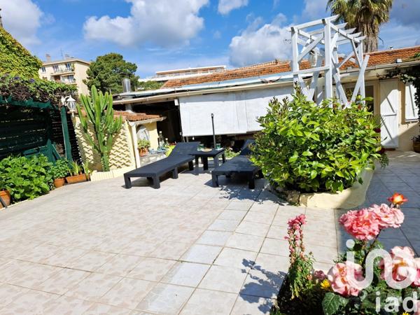 Maison traditionnelle 4 pièces de 73 m² à Cannes (06400)
