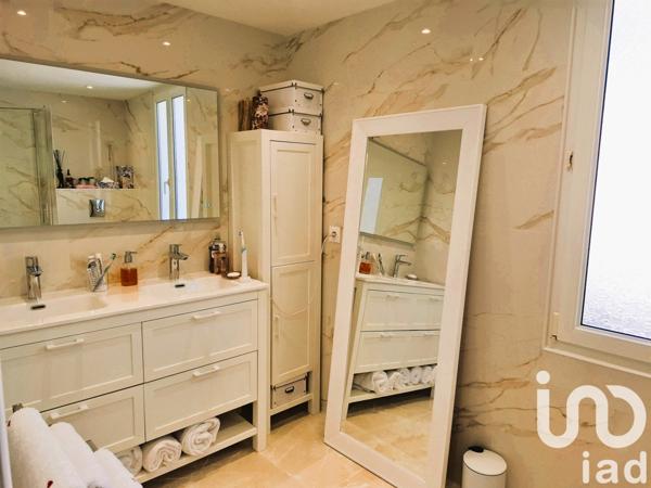 Maison traditionnelle 4 pièces de 73 m² à Cannes (06400)