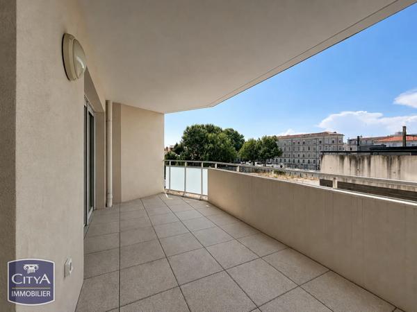 Appartement à vendre 3 pièces 69.25m² Nîmes (30000)