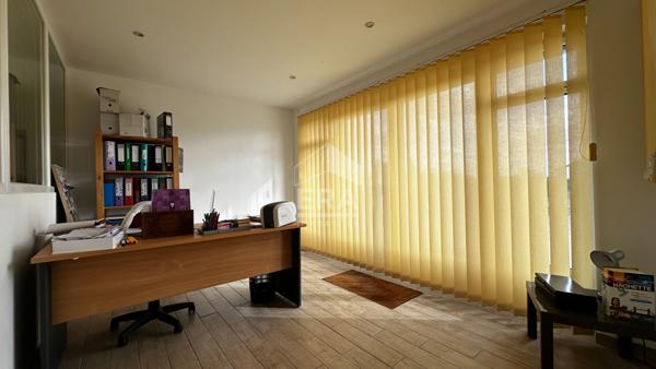 Bureaux à louer dans la zone d'activité de Bresles (60510)