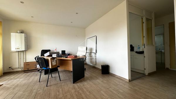 Bureaux à louer dans la zone d'activité de Bresles (60510)