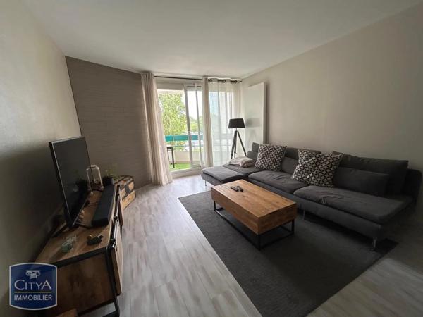 Appartement à louer 2 pièces 54.41m² Châtellerault (86100)