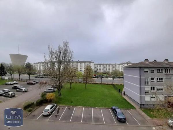 Appartement à louer 4 pièces 72.61m² Angers (49100)
