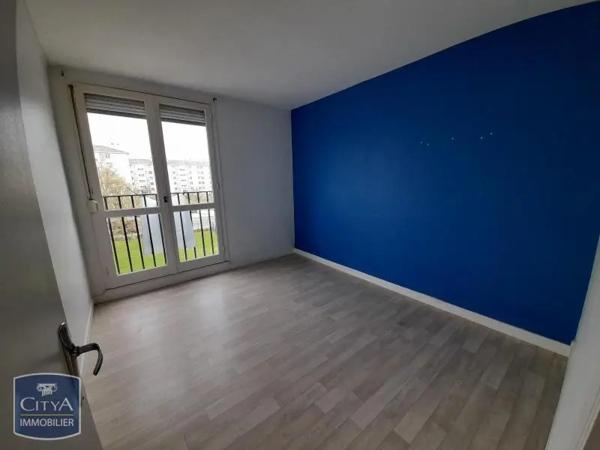 Appartement à louer 4 pièces 72.61m² Angers (49100)