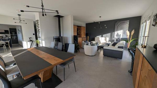 Villa de standing, élégance contemporaine et prestations d’exception