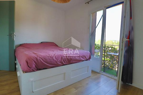 Appartement 10e Arrondissement 4 pièces - Dernier étage - Traversant - Vue dégagée
