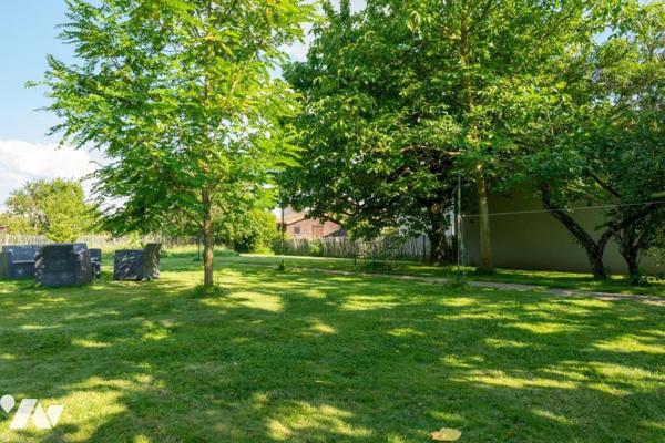 Maison 3 chambres et bureau