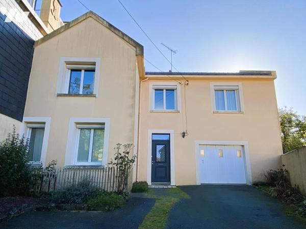 Maison 3 chambres et bureau