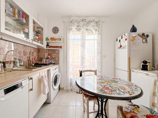T3 - 62 m2 - 2 balcons - à vendre - lapin blanc 13008 Marseille