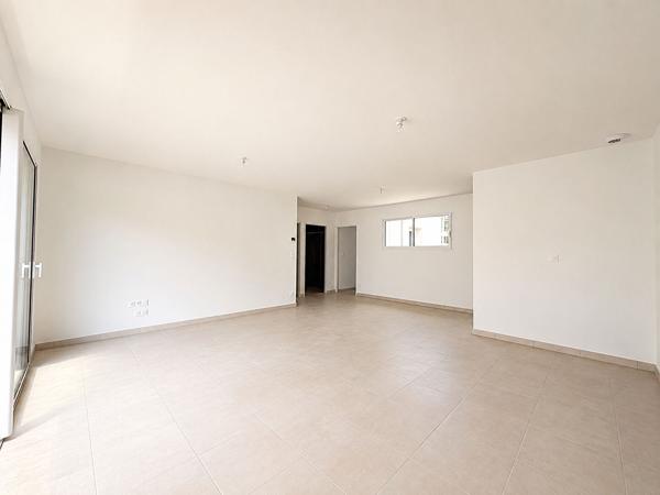 Maison neuve 3 pièces à vendre à Aytré - Confort et calme garantis !