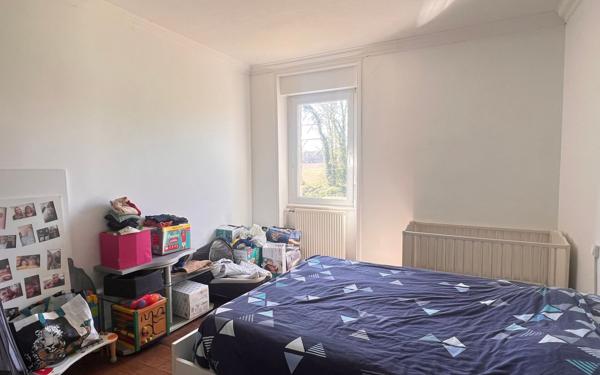 Maison à vendre    4 pièces • 166,88 m2 Plouguernével