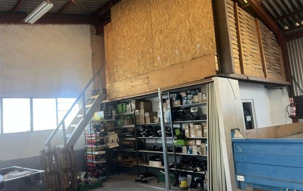 Vente HANGAR ARTISANAL Saint-gilles