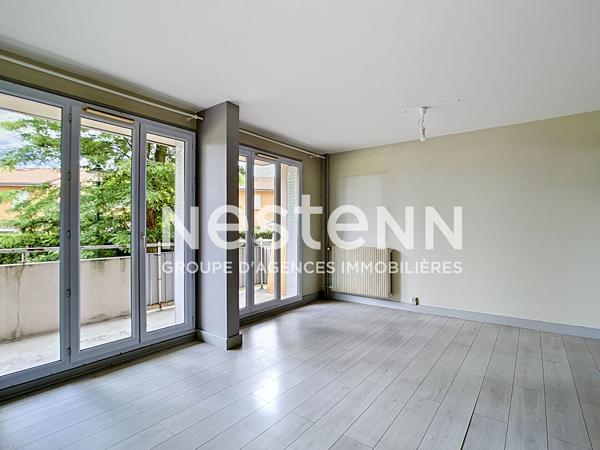 TREVOUX APPARTEMENT 3 PIÈCES AVEC GRAND BALCON GARAGE ET CAVE