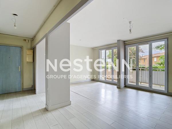 TREVOUX APPARTEMENT 3 PIÈCES AVEC GRAND BALCON GARAGE ET CAVE