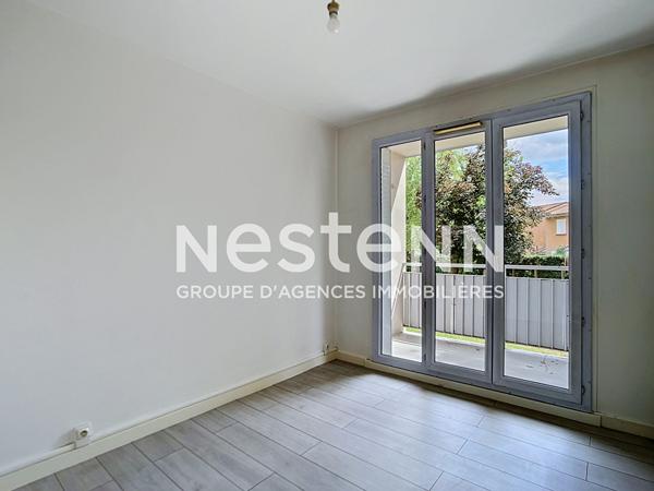 TREVOUX APPARTEMENT 3 PIÈCES AVEC GRAND BALCON GARAGE ET CAVE