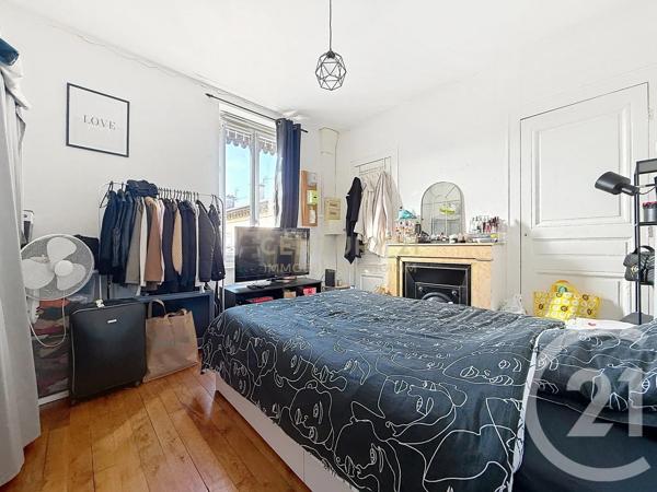 Appartement à vendre  2 pièces - 42,05 m 2   BOURGOIN JALLIEU  - 38