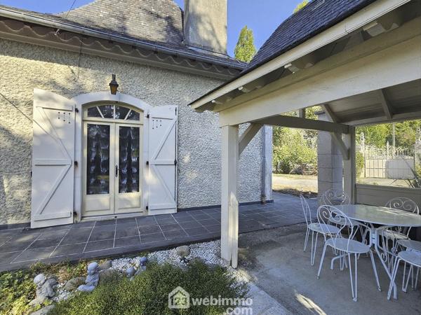 Maison de pays 189 m² à Assat 64510