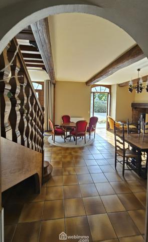 Maison de pays 189 m² à Assat 64510