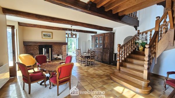 Maison de pays 189 m² à Assat 64510