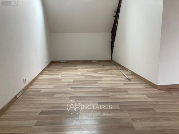 Appartement à louer à Saint-Aubin-du-Cormier en Ille-et-Vilaine (35140), ref : LA2033-APNOTAIRES