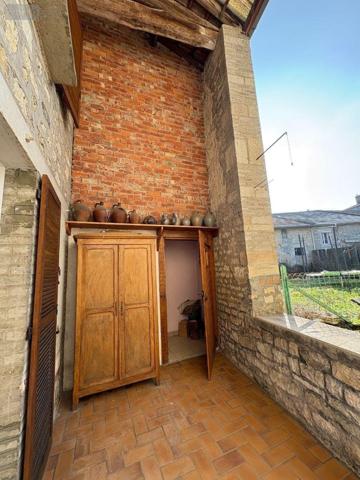 Maison à vendre à Vecqueville en Haute-Marne (52300), ref : JO/989