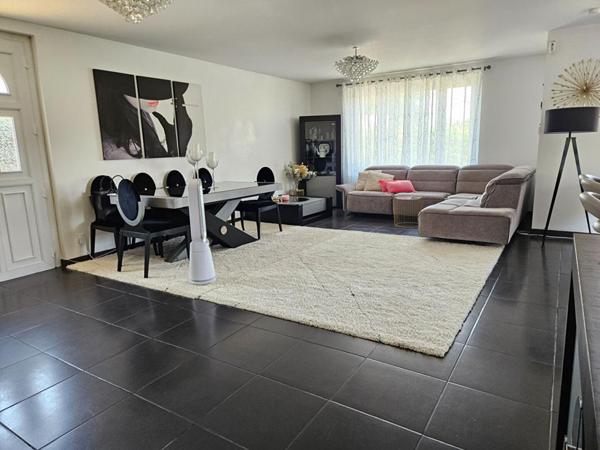 Maison Saint Genis Laval 4 pièce(s) 105 m2