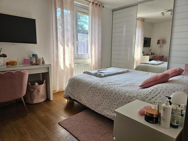 Maison Saint Genis Laval 4 pièce(s) 105 m2