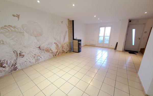 Maison à vendre    4 pièces • 95 m2 Crécy-la-Chapelle