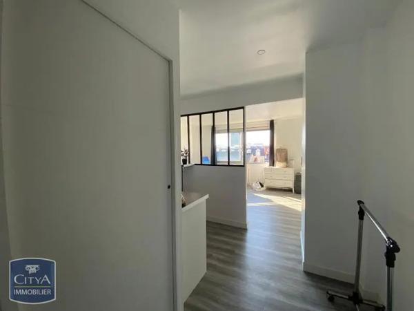 Appartement à louer 1 pièce 33.39m² Nantes (44000)