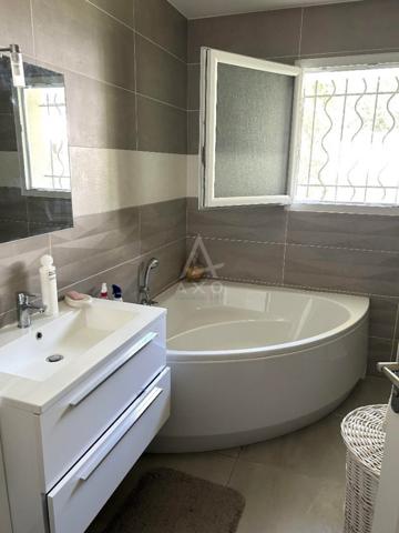 MAISON PLEIN PIED A BARBERAZ