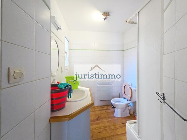 Orange (84100) joli appartement en hyper centre avec balcon 69m² bel emplacement
