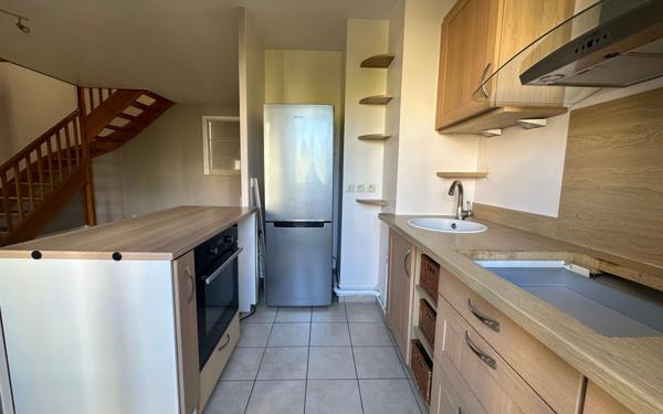 Appartement à louer    3 pièces •  Clamart
