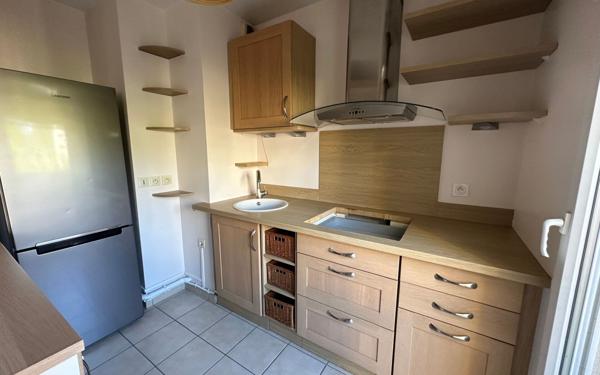 Appartement à louer    3 pièces •  Clamart