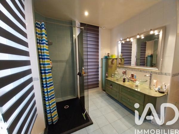 Maison à vendre 6 pièces 136 m² Chelles