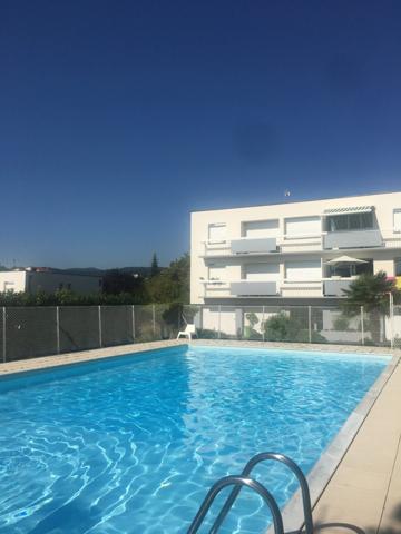 T4- Résidence avec piscine