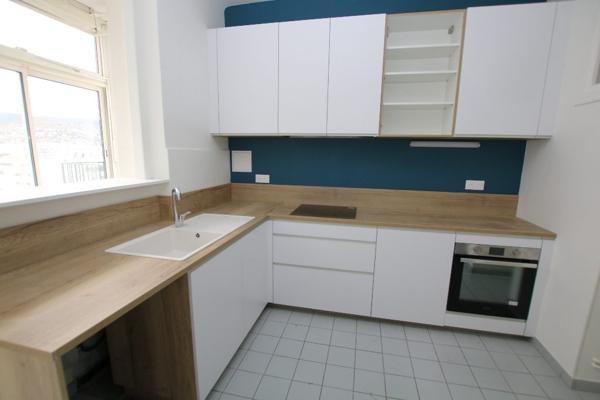 Appartement Clermont Ferrand - 3 piece(s) - 120 m²  balcon, parking et cave