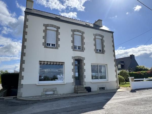 Maison à vendre |  Scaër |  6 pièces | 120 m²