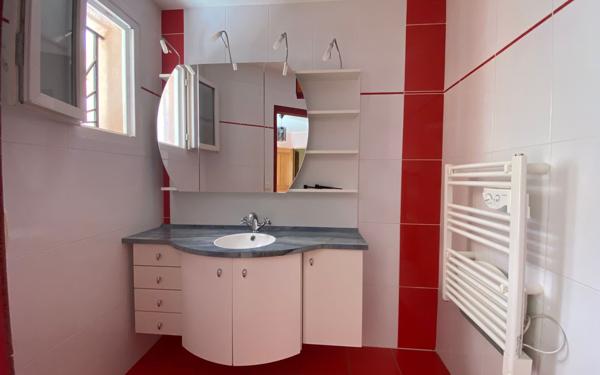 Maison à vendre    6 pièces •  Montalzat