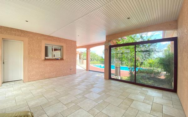 Maison à vendre    6 pièces •  Montalzat